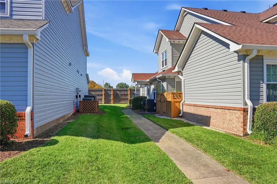 5244 Lake Victoria Arch, Virginia Beach, VA 23464 - #3