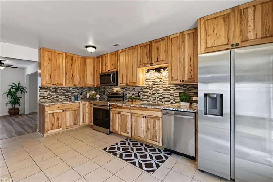 3441 Forest Glen Road, Virginia Beach, VA 23452 - #2