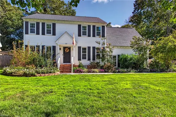 828 Woodrow Court, Chesapeake, VA 23322