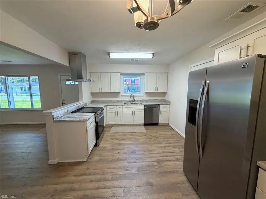 1425 Glendale Avenue, Chesapeake, VA 23323 - #2