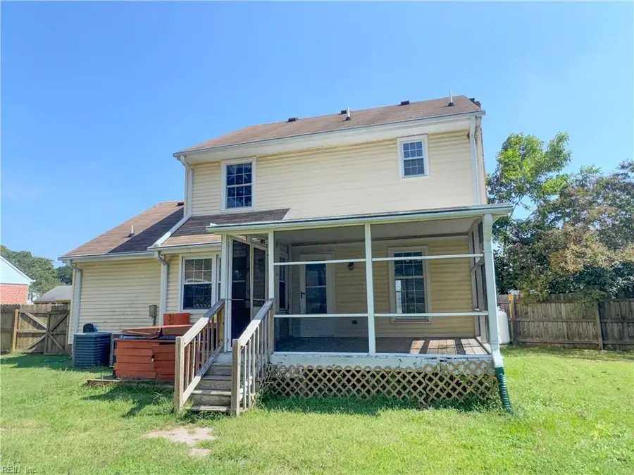 512 Bay Oak Drive, Chesapeake, VA 23323 - #2