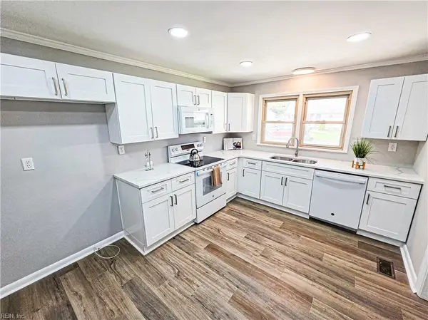 5341 Roslyn Drive, Norfolk, VA 23502