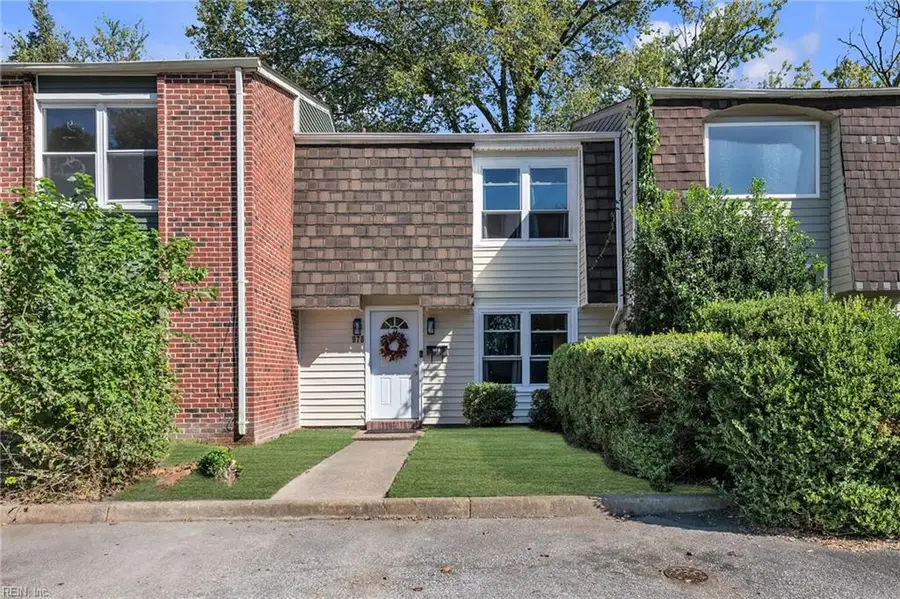 978 Level Green Boulevard, Virginia Beach, VA 23464 - #2