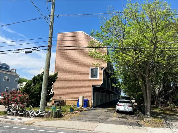 1262 W Ocean View Avenue #1, Norfolk, VA 23503