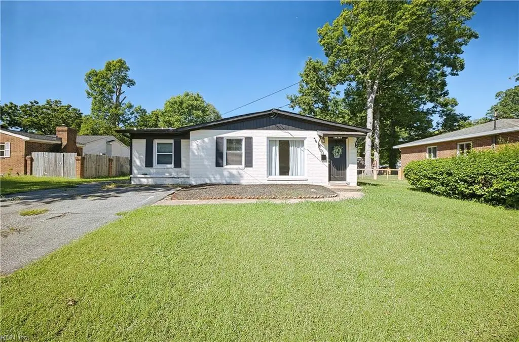 121 Delmar Lane, Newport News, VA 23602 - #1