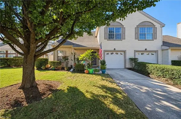 5101 Heathglen Circle, Virginia Beach, VA 23456