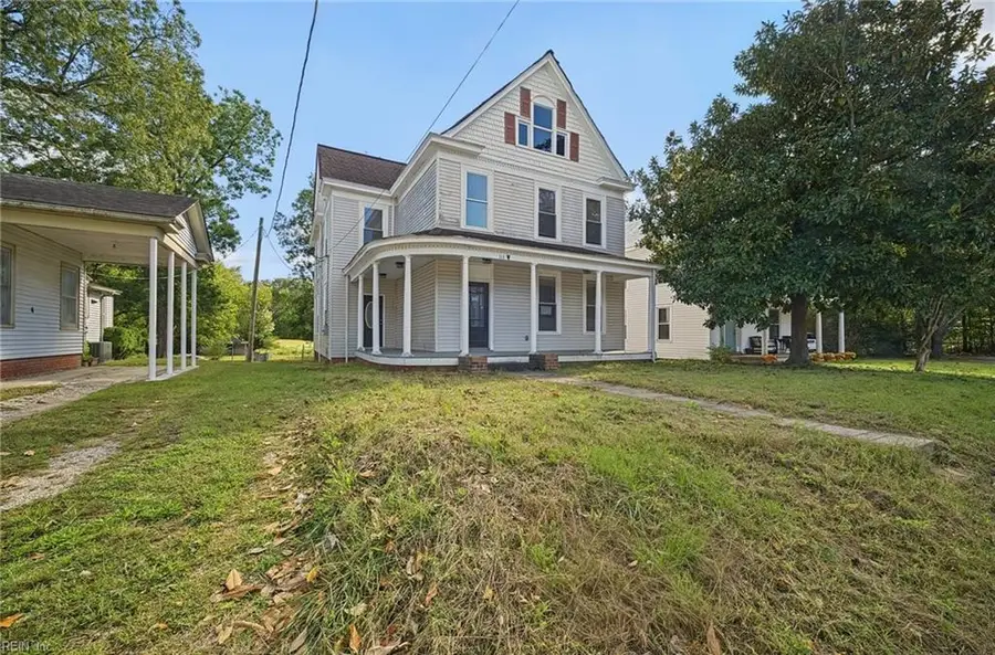 113 W Main Street, Wakefield, VA 23888 - #2