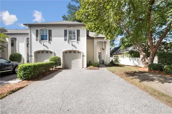 953 Royal Cove Way, Virginia Beach, VA 23454