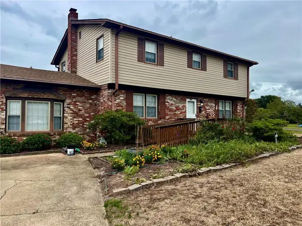 4601 Bromfield Avenue, Virginia Beach, VA 23455