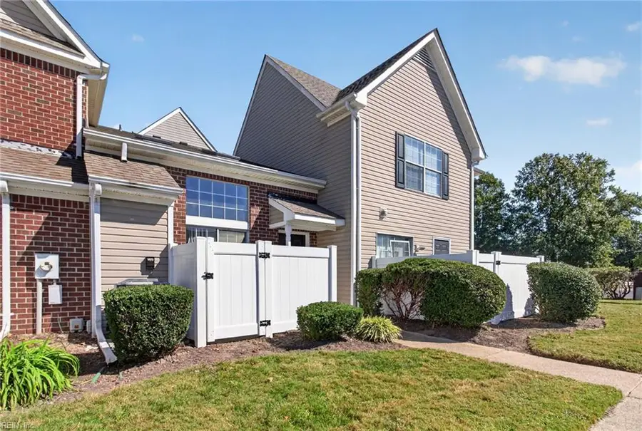 2112 Willow Point Arch, Chesapeake, VA 23320 - #3