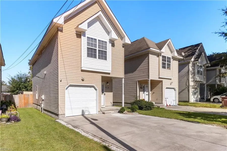 2035 Christian Avenue, Chesapeake, VA 23324 - #3