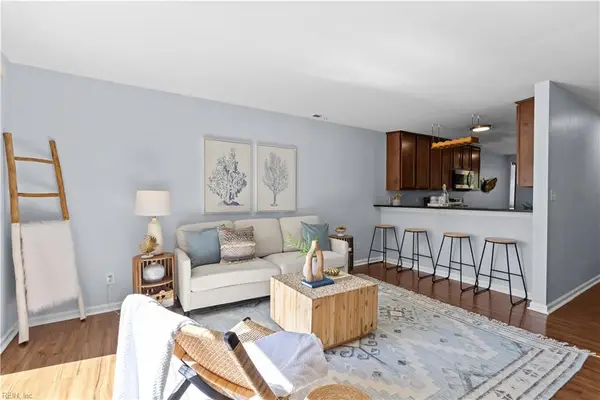 500 Barberton Drive #208, Virginia Beach, VA 23451