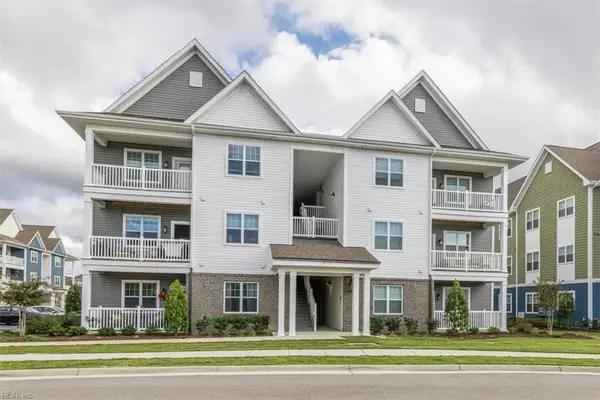 1733 Dromolin Drive #104, Virginia Beach, VA 23456