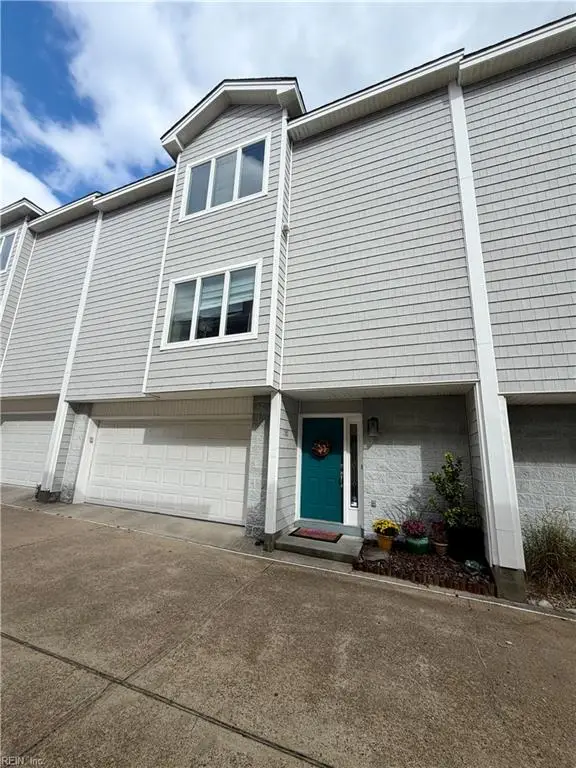2302 Beach Castle Lane, Virginia Beach, VA 23451