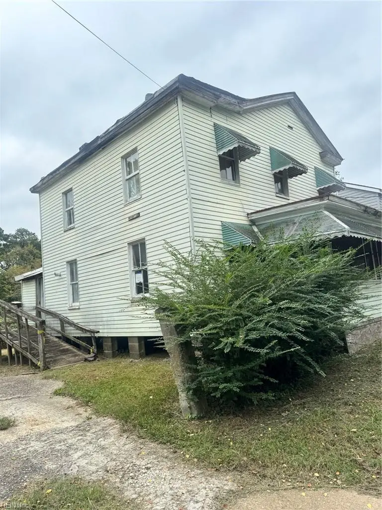 103 Washington Street, Smithfield, VA 23430 - #2