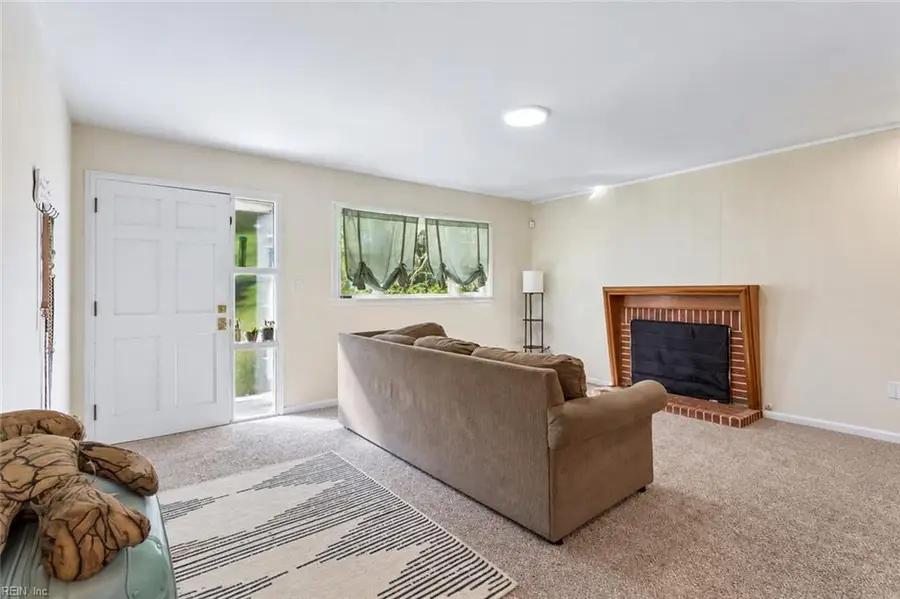 416 Lucas Creek Road, Newport News, VA 23602 - #2