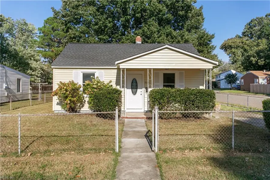 902 Ridgeway Avenue, Hampton, VA 23661 - #2