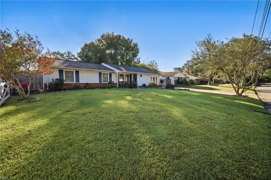 422 Barcelona Lane, Virginia Beach, VA 23452 - #2