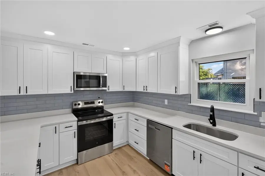811 Old Point Avenue, Hampton, VA 23663 - #3