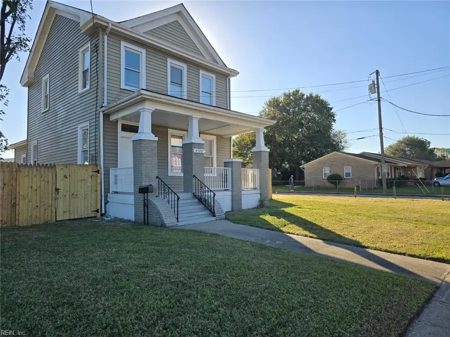 2123 Effingham Street, Portsmouth, VA 23704 - #3