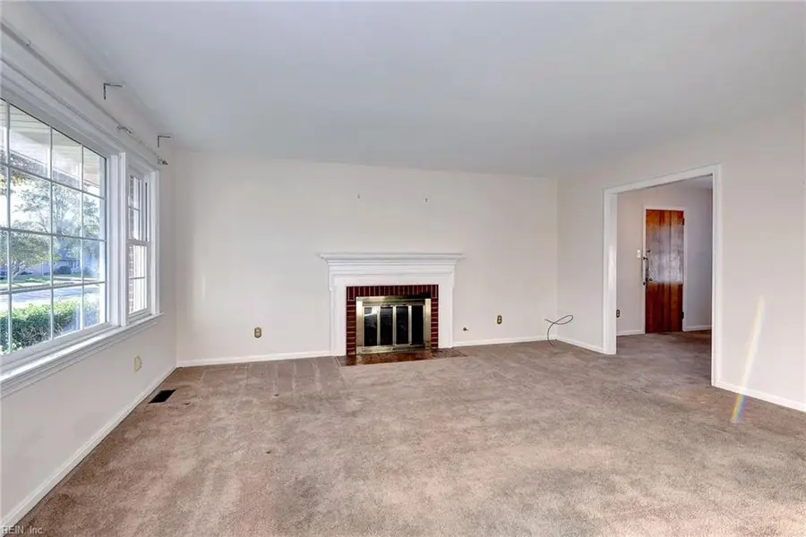10 Calvert Drive, Newport News, VA 23601 - #3
