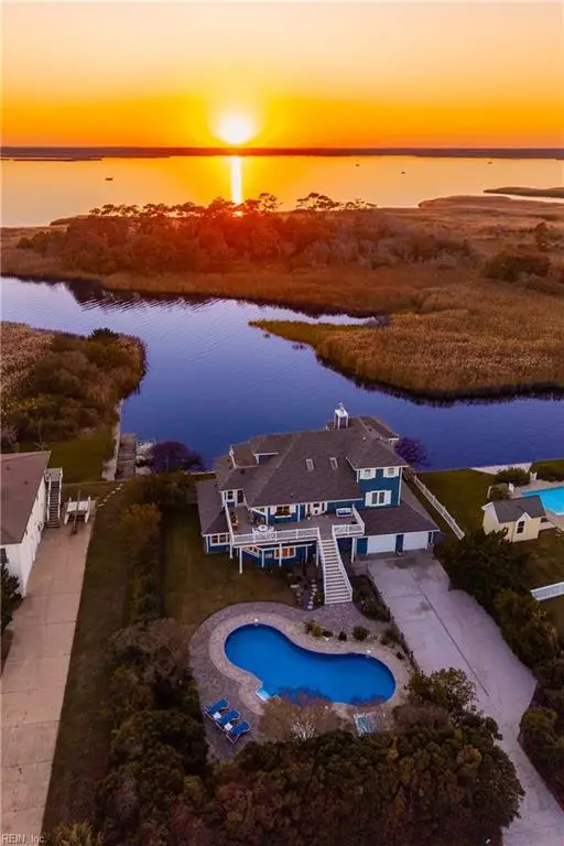 3349 Sandpiper Road, Virginia Beach, VA 23456