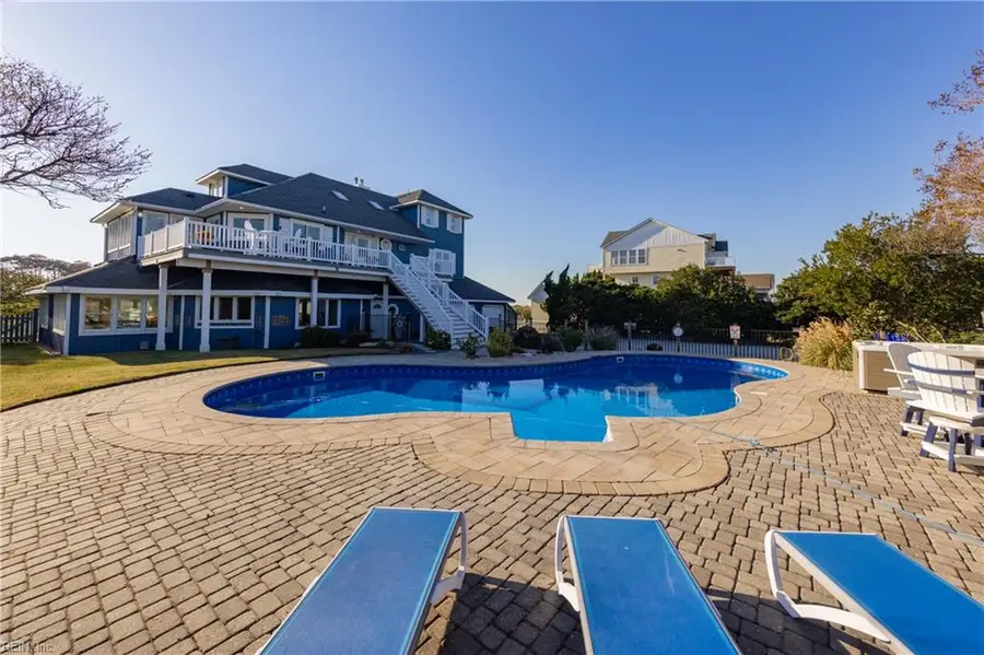 3349 Sandpiper Road, Virginia Beach, VA 23456 - #2