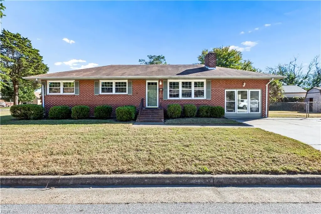 819 Sharpley Avenue, Hampton, VA 23666 - #1