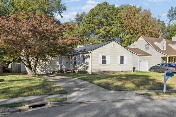 13 Steeplechase Loop, Hampton, VA 23666