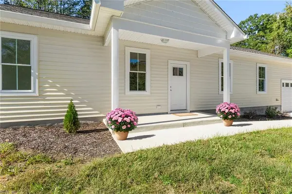 8986 Marlfield Drive, Gloucester, VA 23061