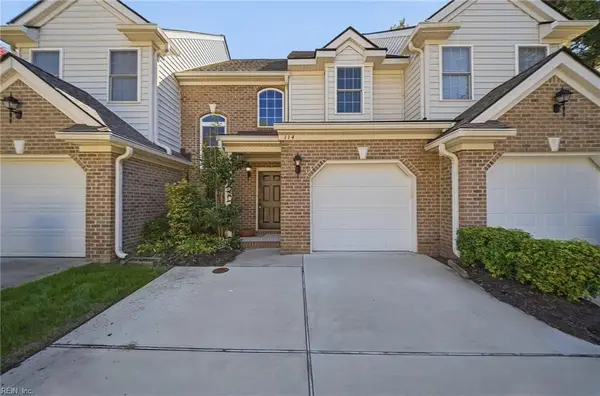 114 Bluff Terrace, Newport News, VA 23602