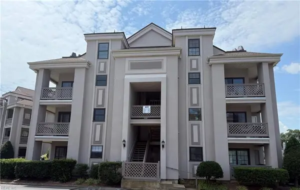 423 Harbour Point #101, Virginia Beach, VA 23451