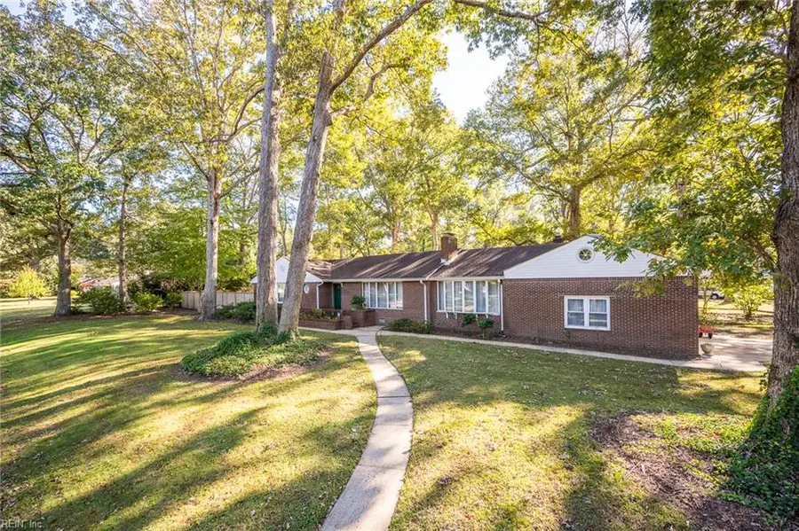 4605 Hermitage Road, Virginia Beach, VA 23455 - #2