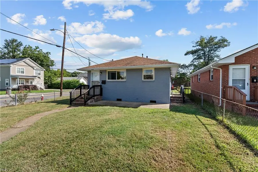 526 Powhatan Parkway, Hampton, VA 23661 - #2