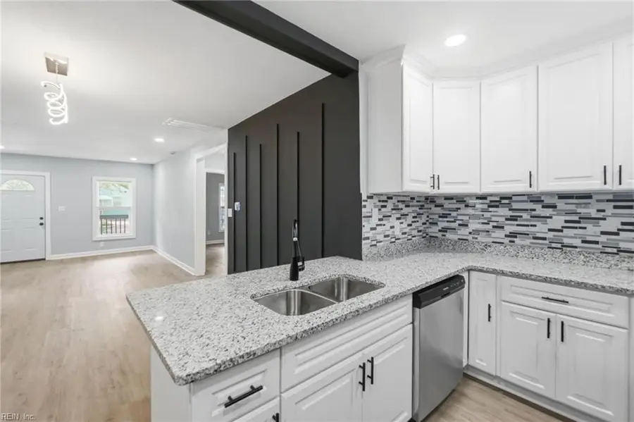 2956 Lens Avenue, Norfolk, VA 23518 - #2