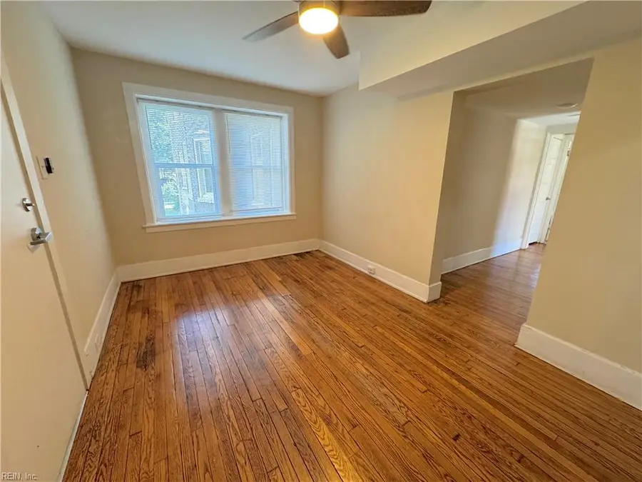 1217 Colonial Avenue #B1, Norfolk, VA 23517 - #3