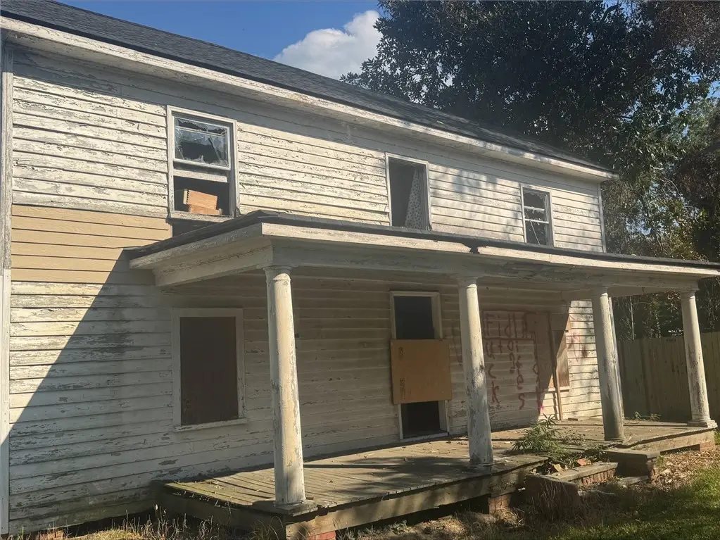 6972 Crewe Road, Hayes, VA 23072 - Image #1