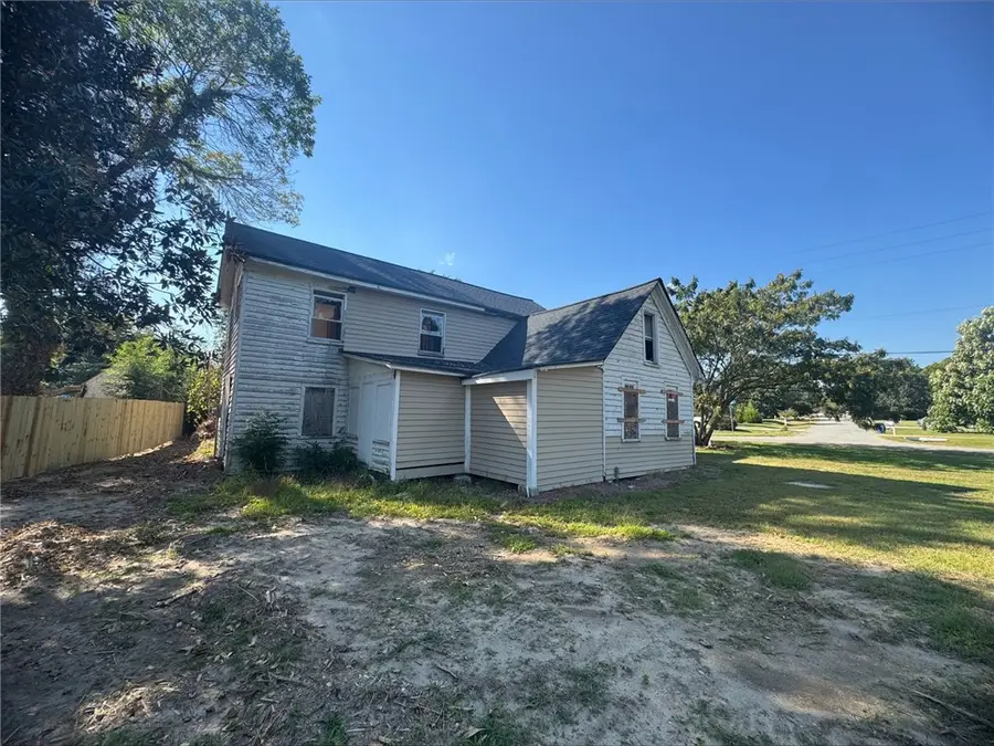 6972 Crewe Road, Hayes, VA 23072 - Image #2