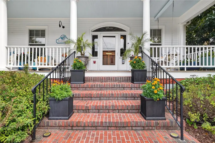 403 Tazewell Avenue, Cape Charles, VA 23310 - Image #2