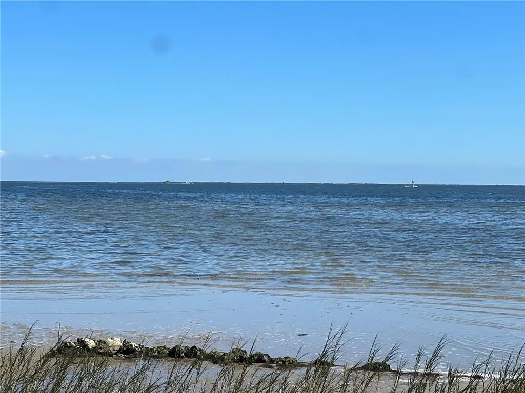 816 Ship Point Road, Yorktown, VA 23692-3162 - Image #1