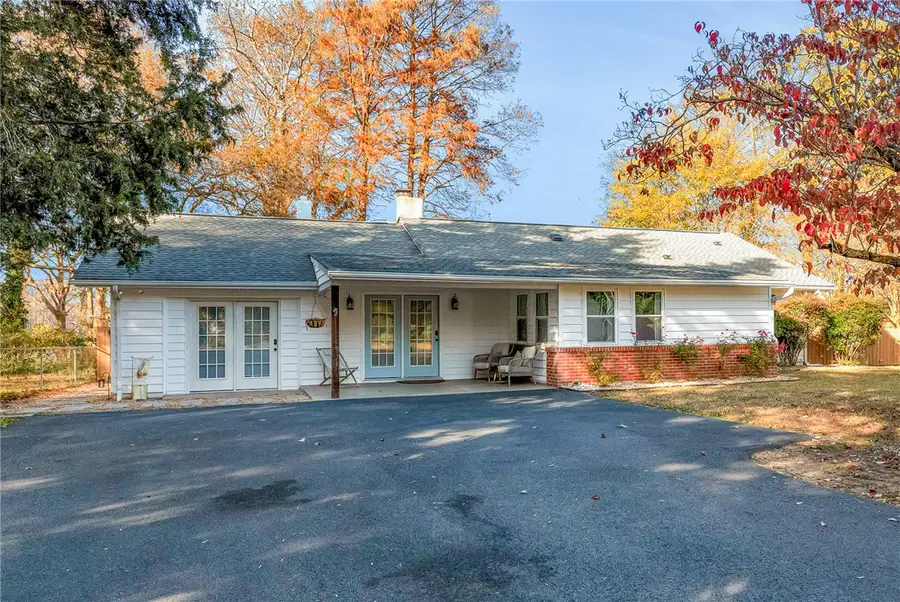 700 W Riverside Drive, Lanexa, VA 23089 - Image #2