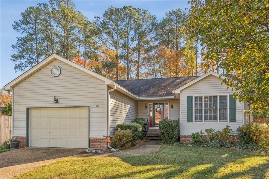 300 Buttercup Lane, Newport News, VA 23602 - Image #2