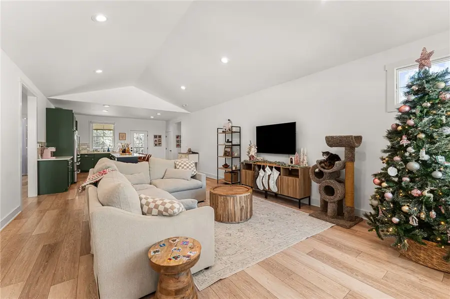 53 Braxton Corr Road, Saluda, VA 23149 - Image #3