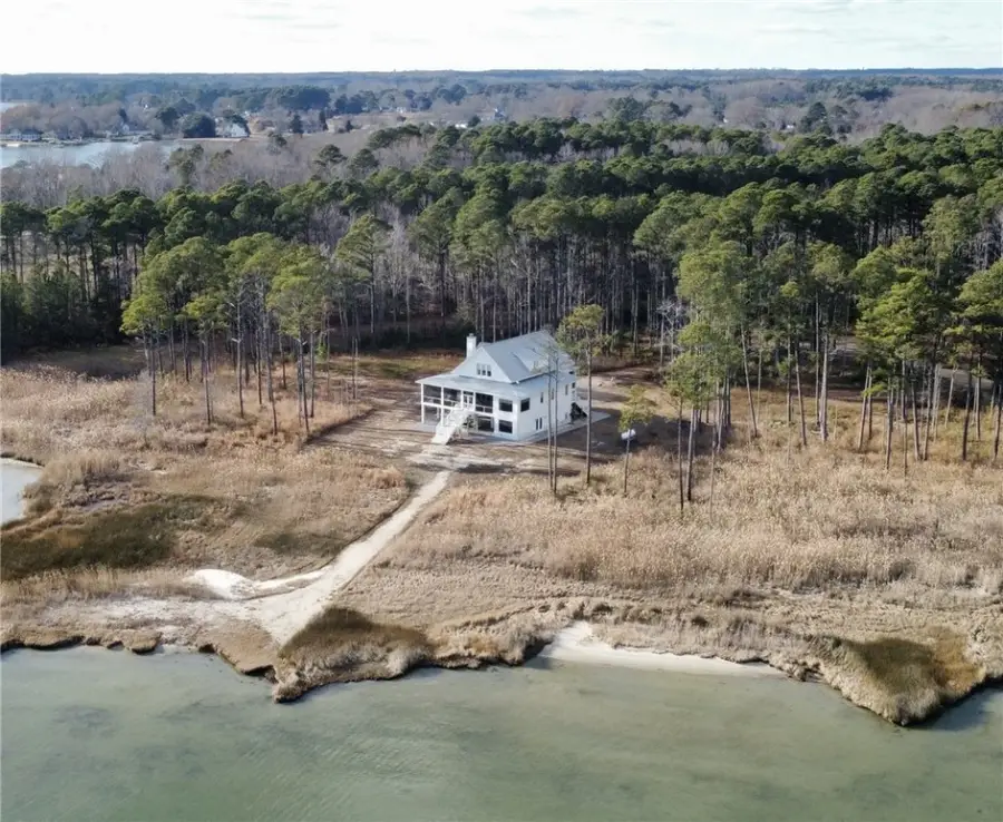 147 Galway Bay Lane, Kilmarnock, VA 22482 - Image #3