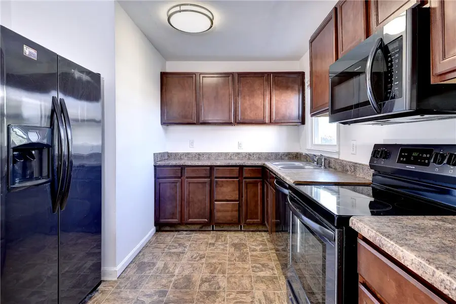 1845 Kensington Drive, Hampton, VA 23663 - Image #3