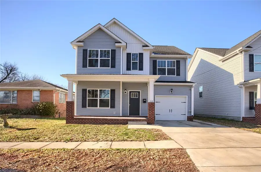 709 Pocahontas Place, Hampton, VA 23661 - Image #2