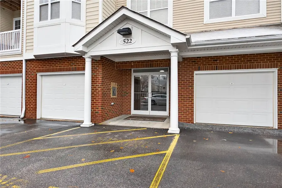 522 Knolls Drive #205, Newport News, VA 23602 - Image #2