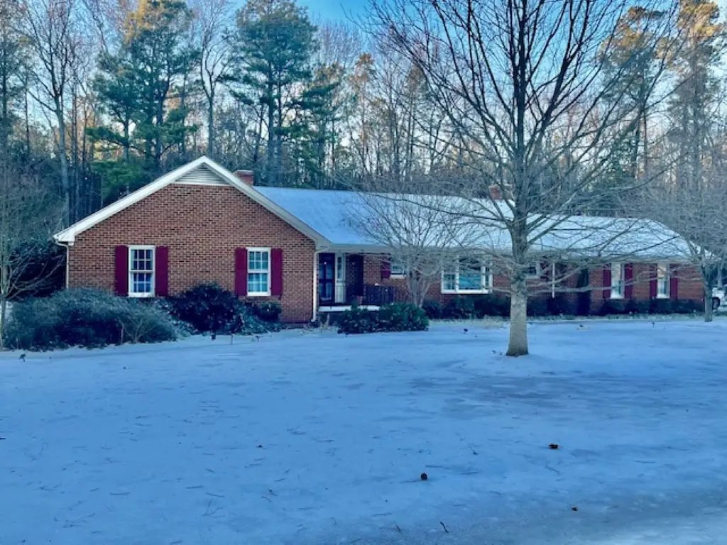 446 Carpenter Drive, Waverly, VA 23890 - #1