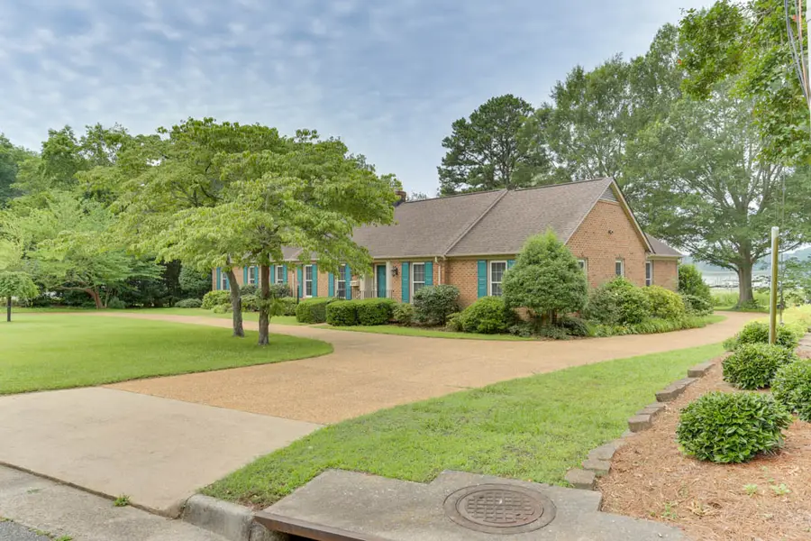 623 Haystack Landing Road, Newport News, VA 23602 - Image #3