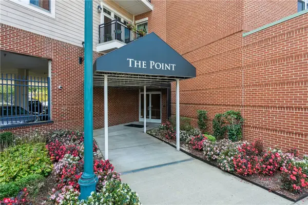 670 Town Center Drive #405, Newport News, VA 23606